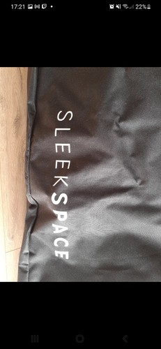 Huge 4ft sleekspace - 4ft+, art