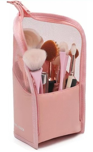 Travel makeup brush - bag, dust